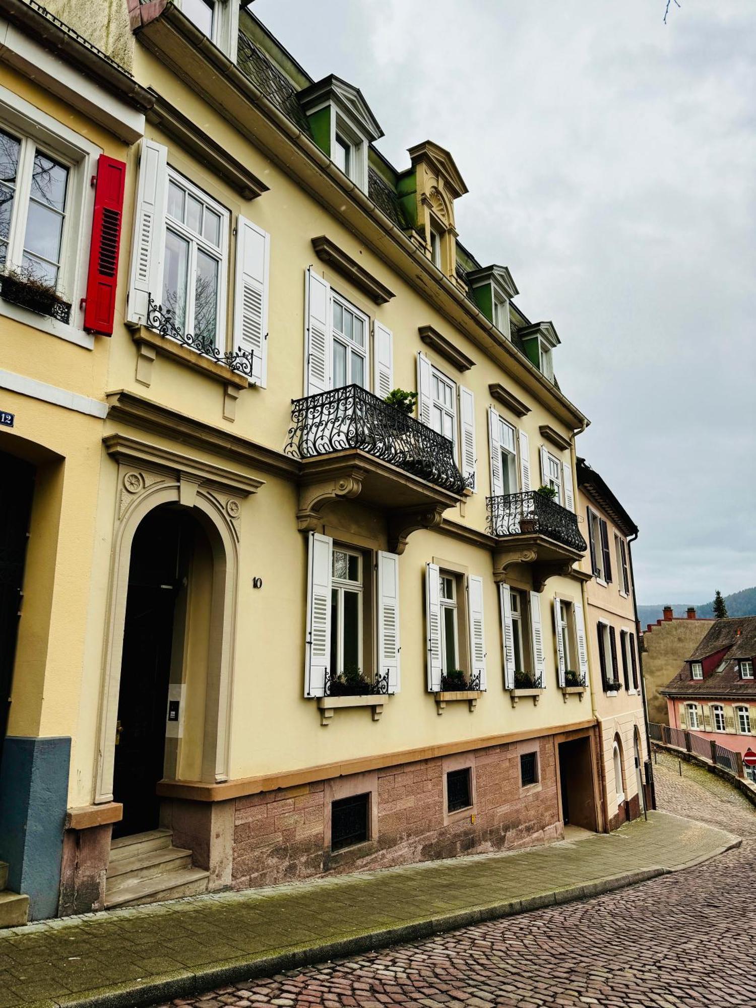 Schloss Apartment, Zentrum Baden-Baden Eksteriør bilde