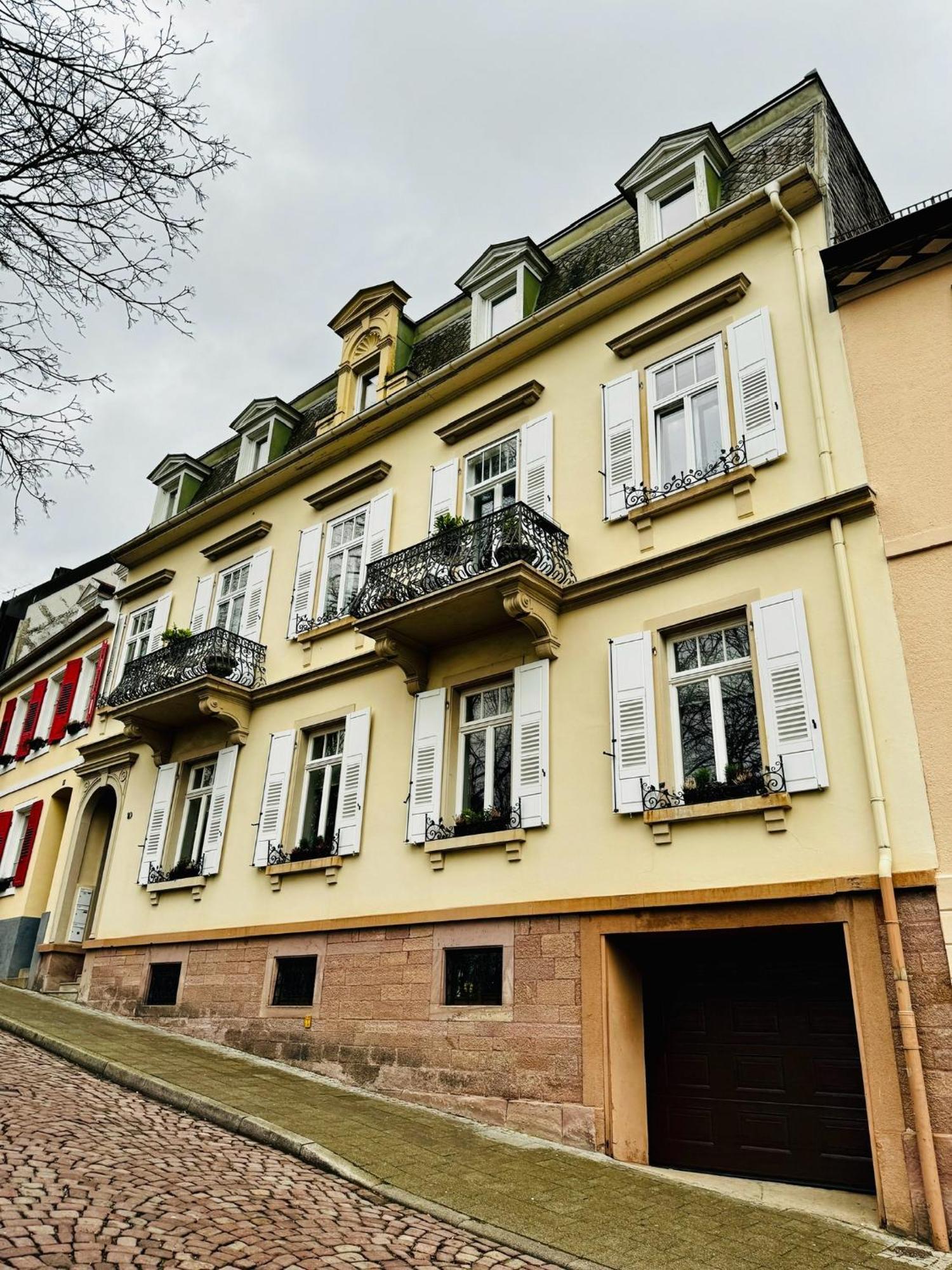 Schloss Apartment, Zentrum Baden-Baden Eksteriør bilde